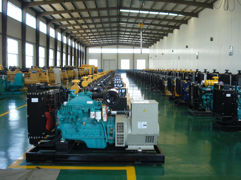 福田租赁发电机-柴油发电机组冒蓝烟、冒黑烟、冒白烟故障分析