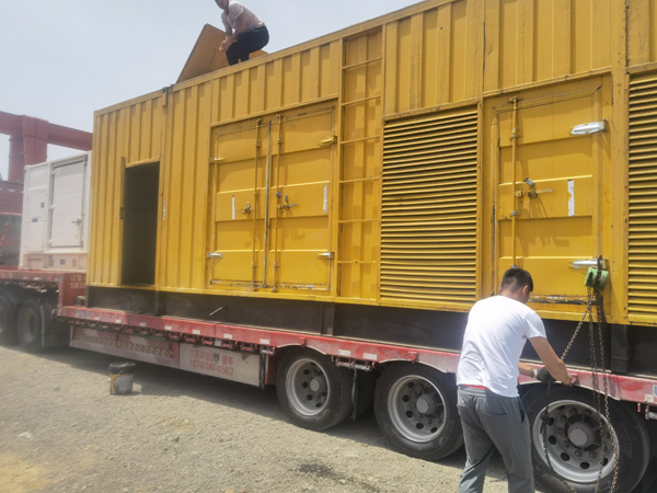 福田发电机出租100KW发电机需要什么规格的电缆线？