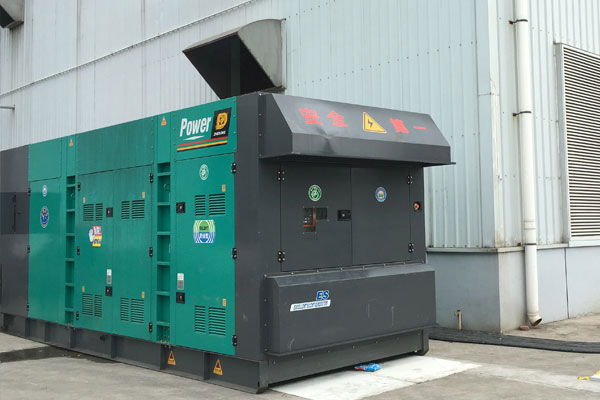 福田燃油滤清器的更换流程是怎样的？