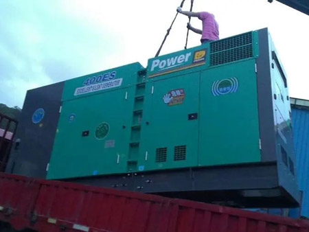 福田柴油发电机组转速不稳定时，如何对发动机进行维护？