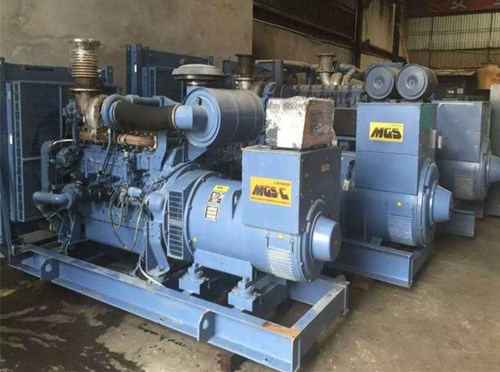 福田柴油发电机如何测试电流大小？