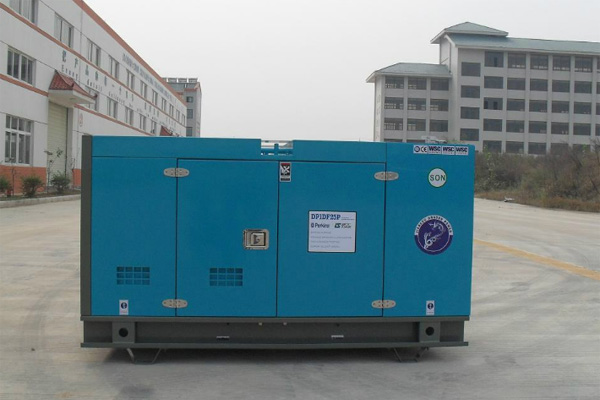 福田发电机租赁发电机组的换季保养注意事项