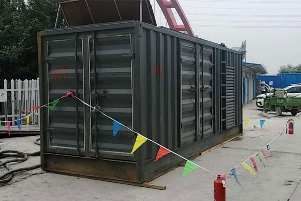 福田发电机租赁空气滤清器多久更换一次？