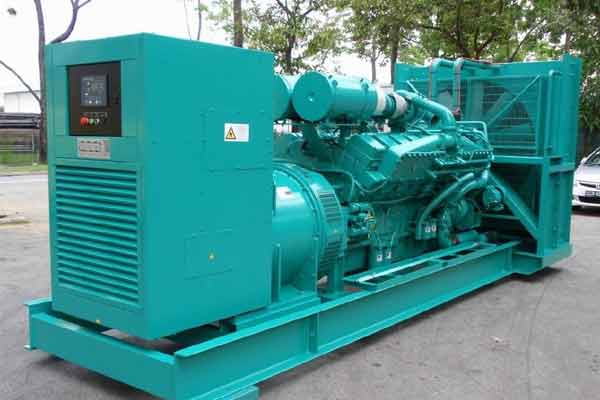 福田柴油发电机组电压不稳定怎样维修？